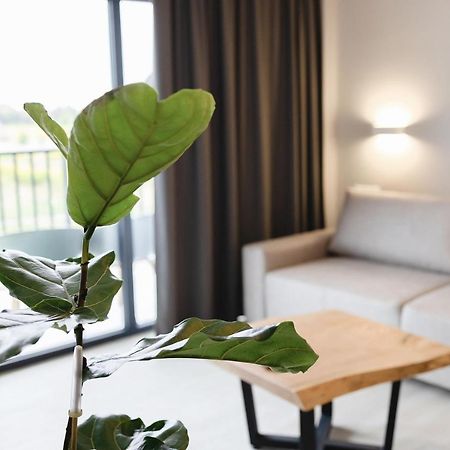 Sofia Hotel Velka Omeljana Eksteriør bilde