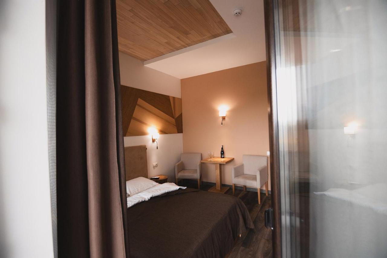 Sofia Hotel Velka Omeljana Eksteriør bilde