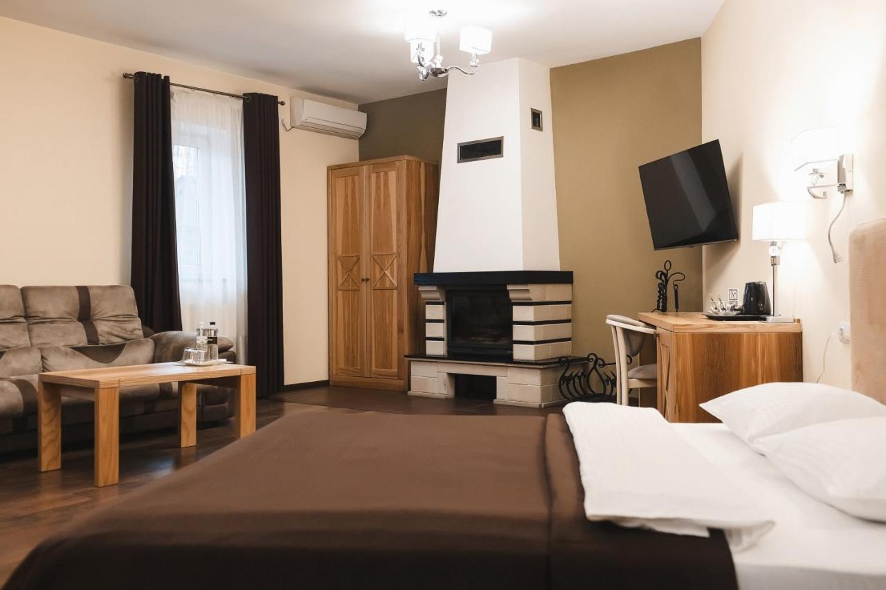 Sofia Hotel Velka Omeljana Eksteriør bilde
