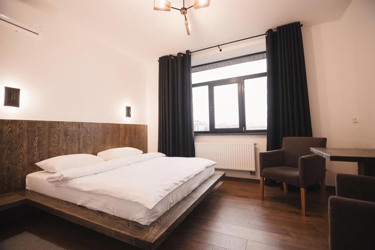 Sofia Hotel Velka Omeljana Eksteriør bilde