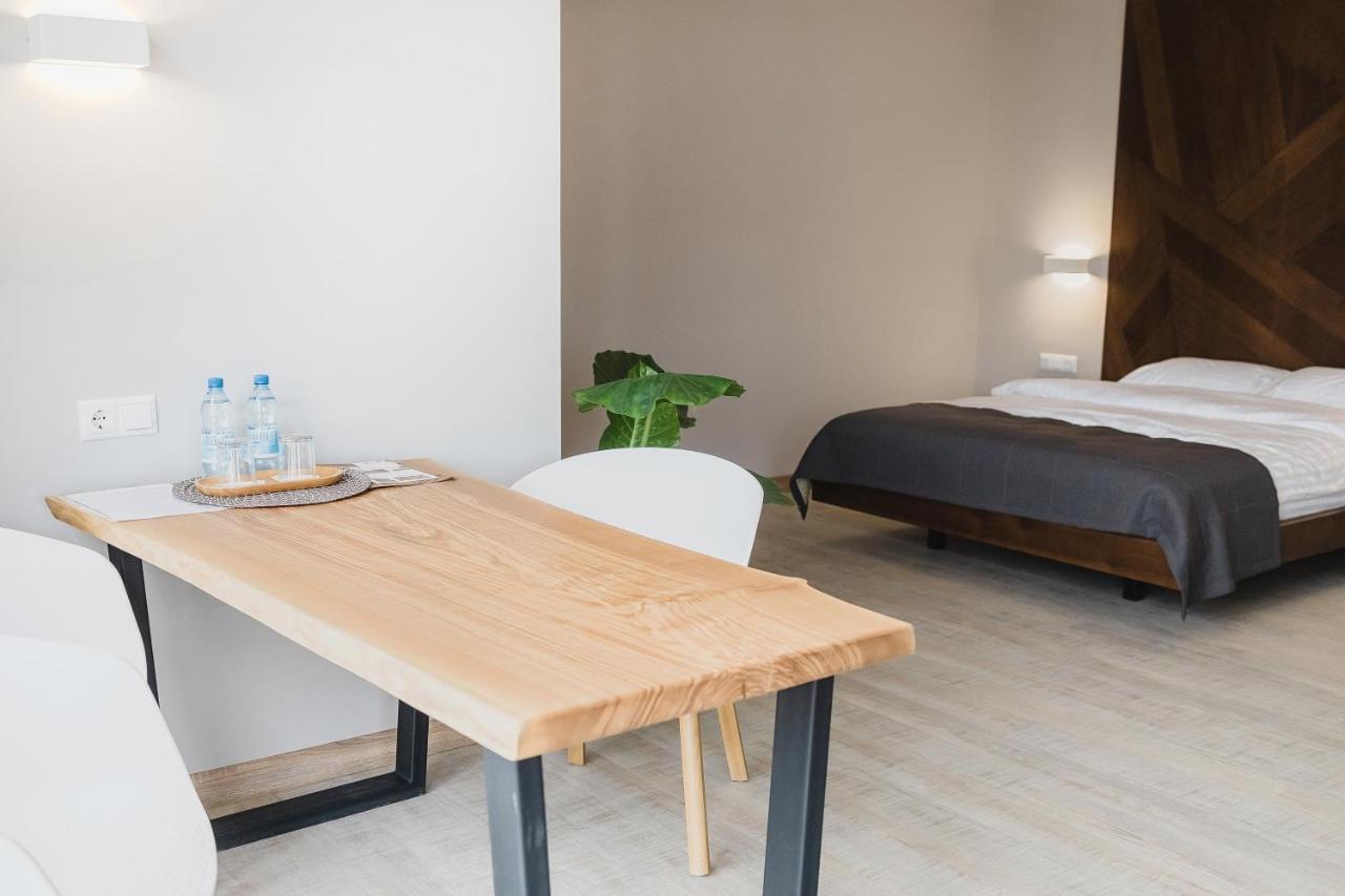 Sofia Hotel Velka Omeljana Eksteriør bilde